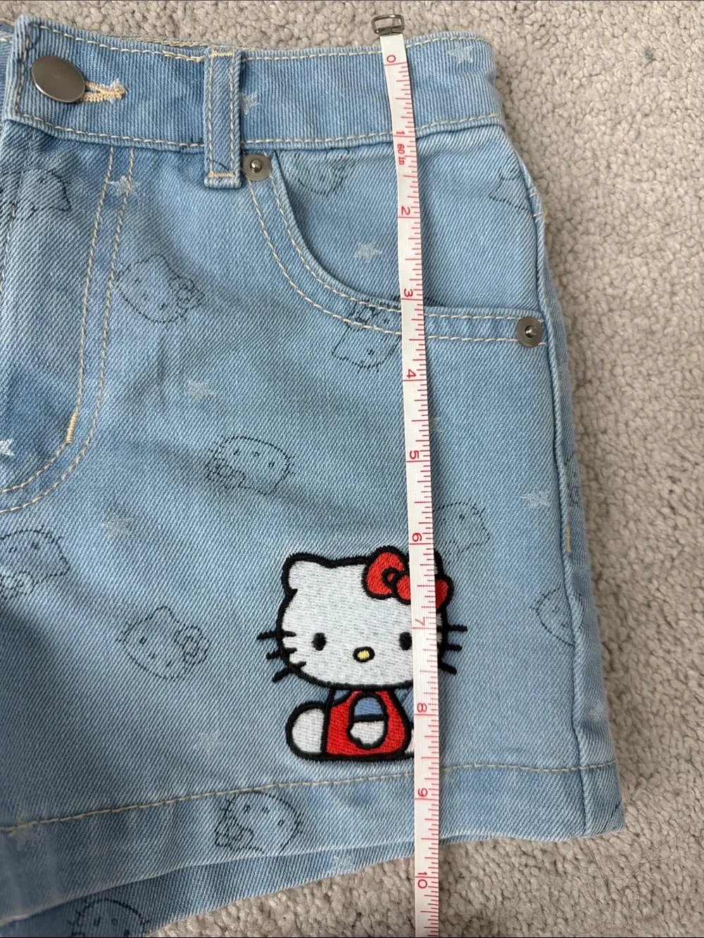 HELLO KITTY Denim Light Wash Shorts All-over Print And Patch